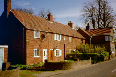 alma cottages