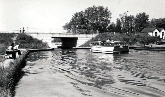 Ludham
                      Bridge
