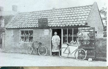 brooks's cycle
shop