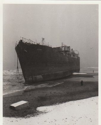 ship on
shore