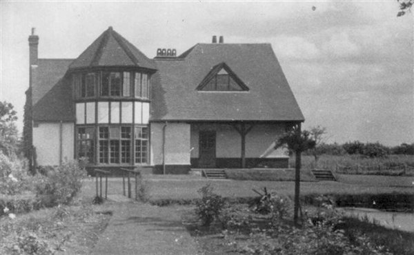 Little Holland